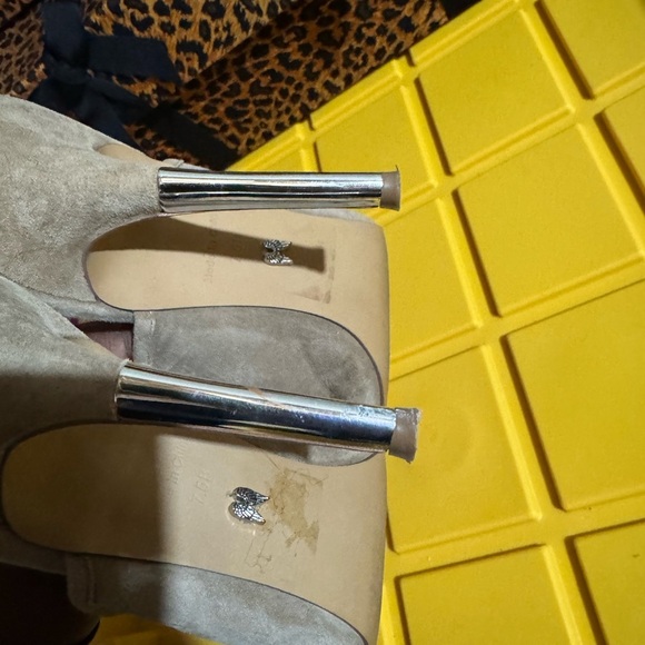 Victoria's Secret Tan and Silver Mules Sleek Suede Design - Picture 3 of 7